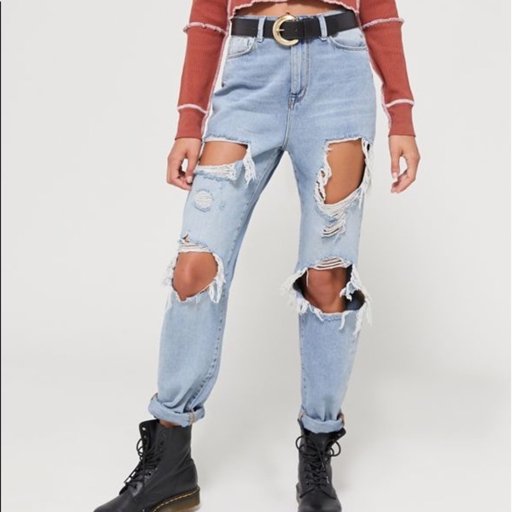 BDG High-Waisted Mom Jean